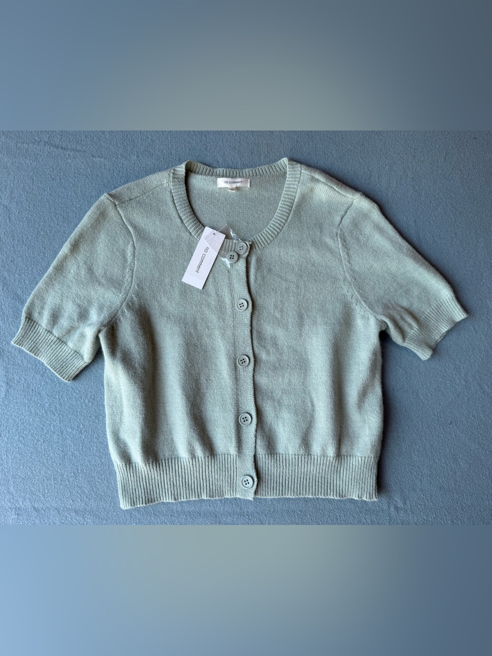 Short-Sleeve Mint Green Button Cardigan juniors size L